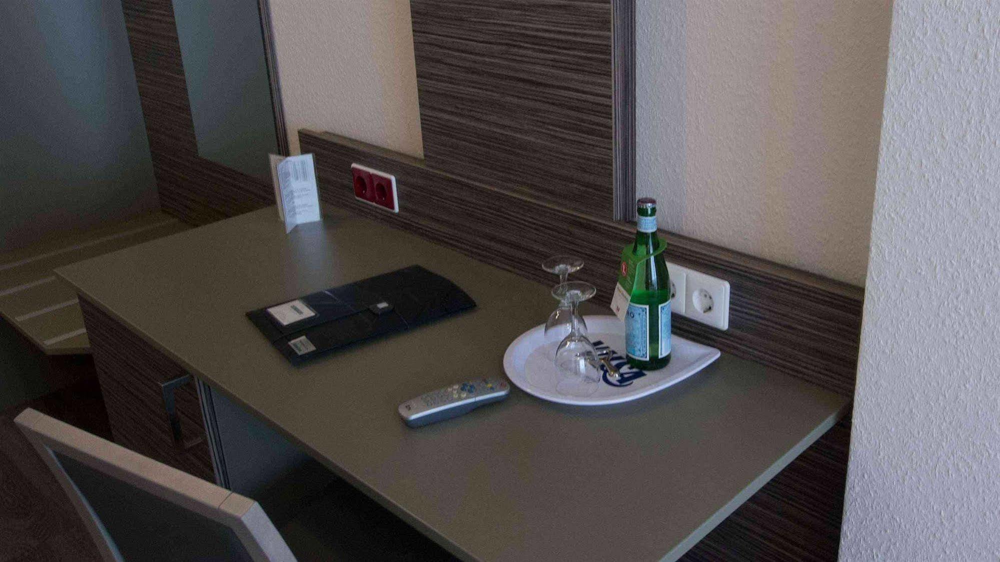 Hotel Westfalia เบรเมน ภายนอก รูปภาพ