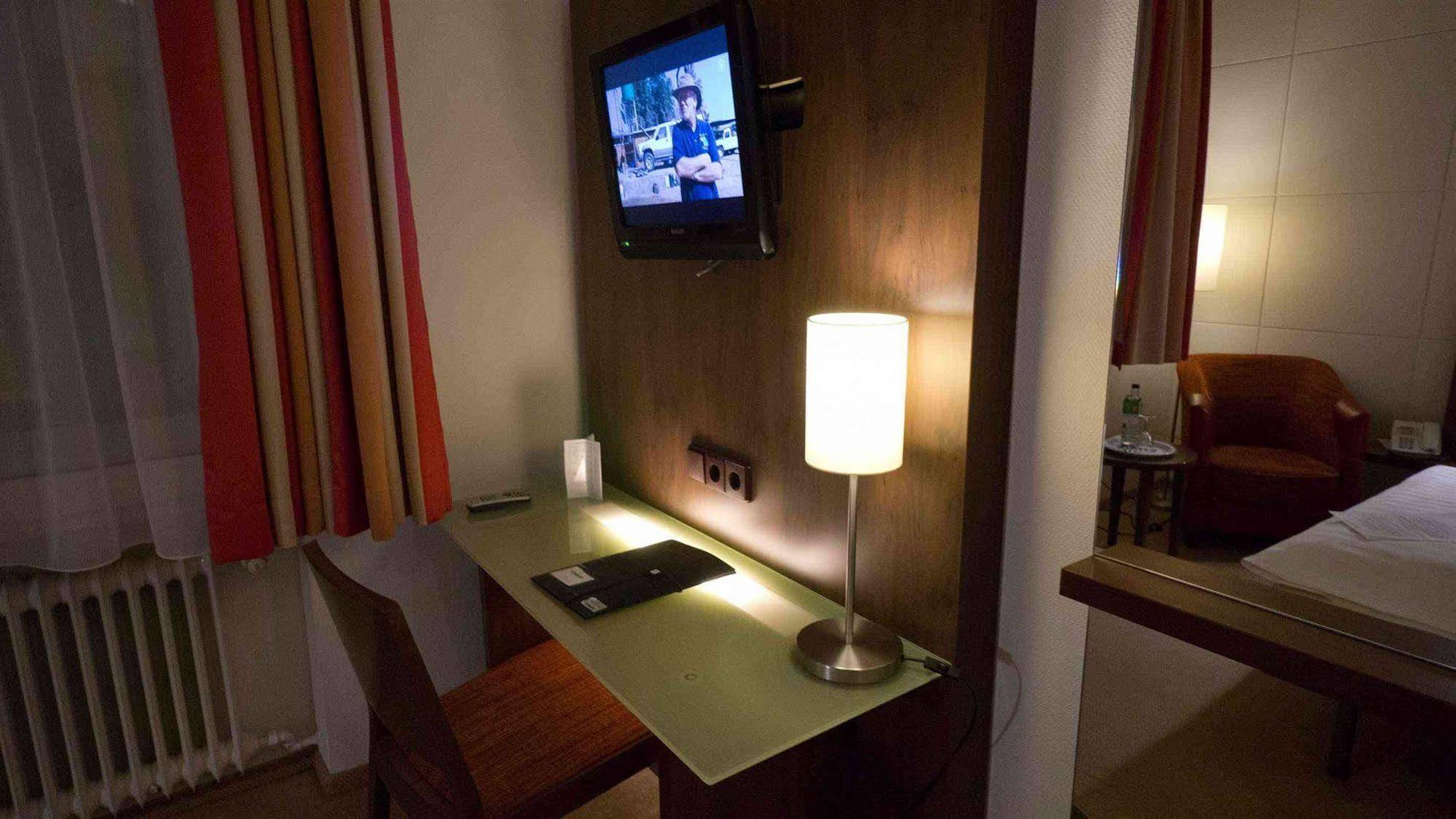 Hotel Westfalia เบรเมน ภายนอก รูปภาพ