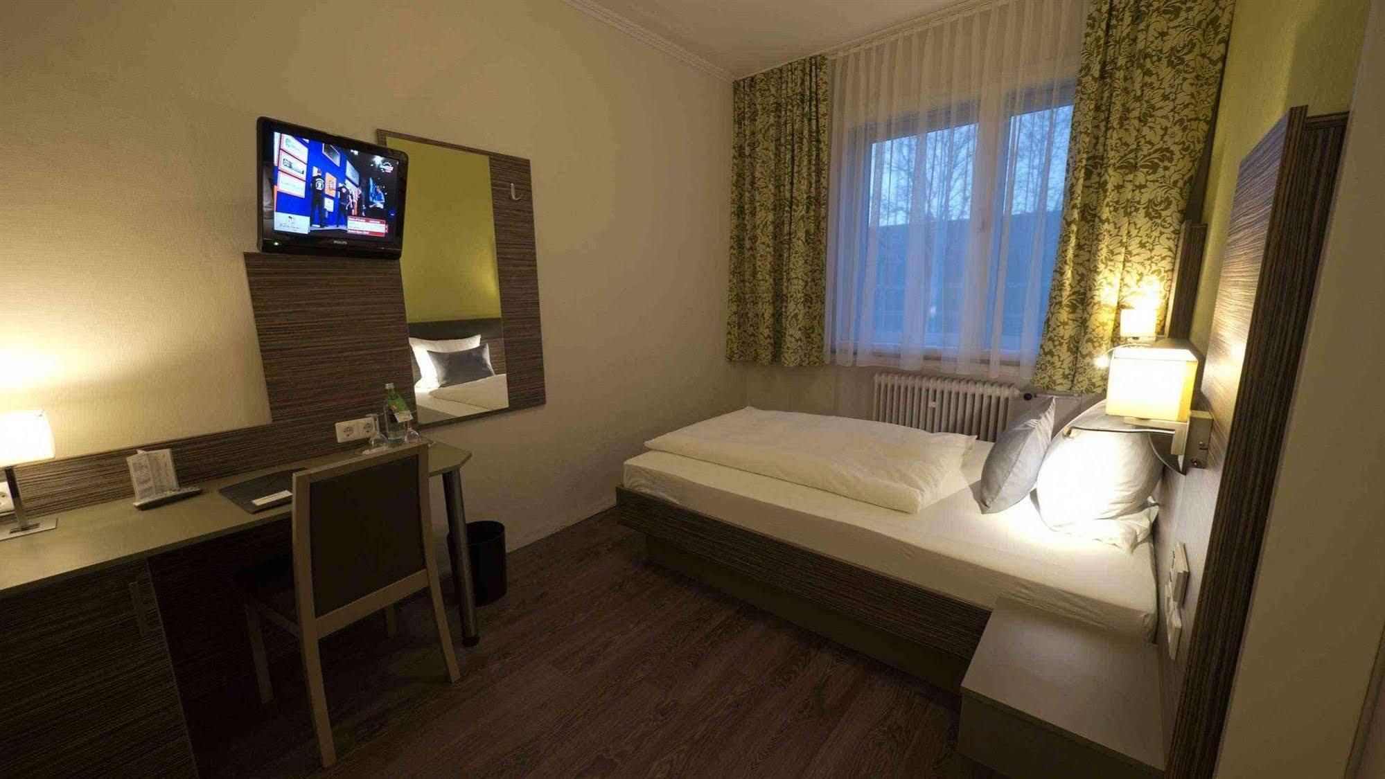 Hotel Westfalia เบรเมน ภายนอก รูปภาพ